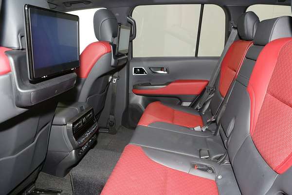 2022 Toyota Landcruiser Sahara ZX FJA300R