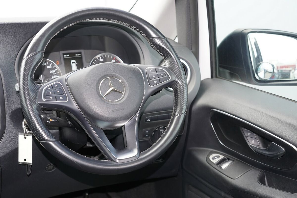 2017 Mercedes-Benz Valente 116BlueTEC 447