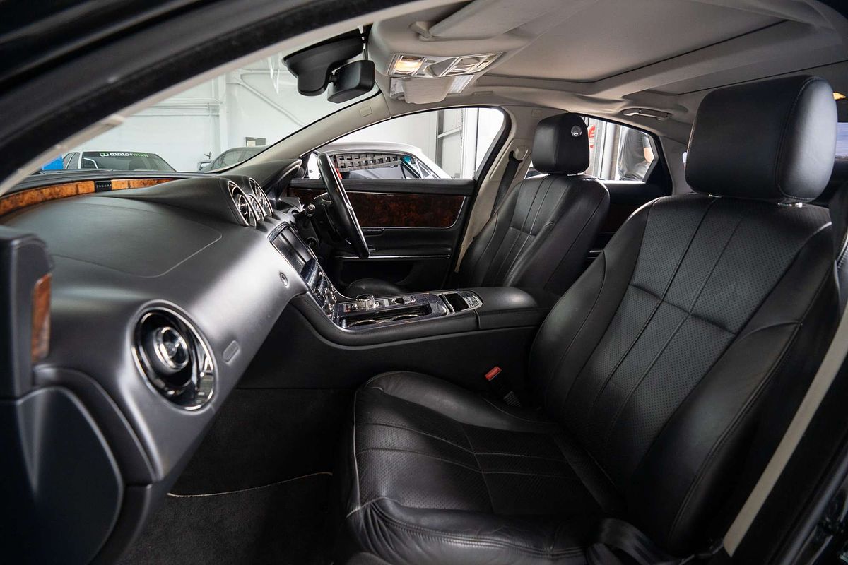 2011 Jaguar XJ Premium Luxury X351 LWB