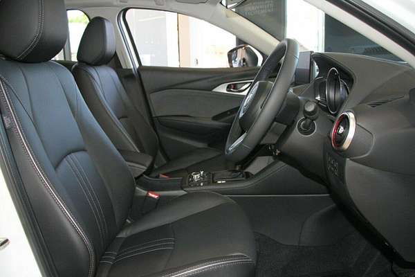 2025 Mazda CX-3 G20 Akari DK