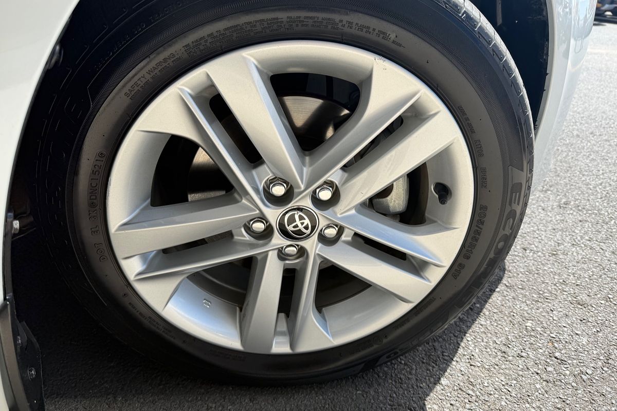 2021 Toyota Corolla Ascent Sport MZEA12R