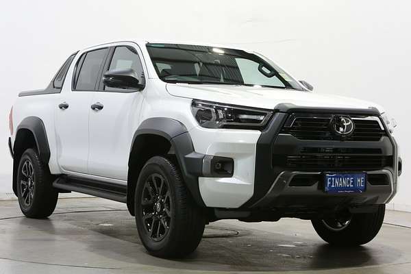 2025 Toyota Hilux Rogue 48V GUN126R 4X4