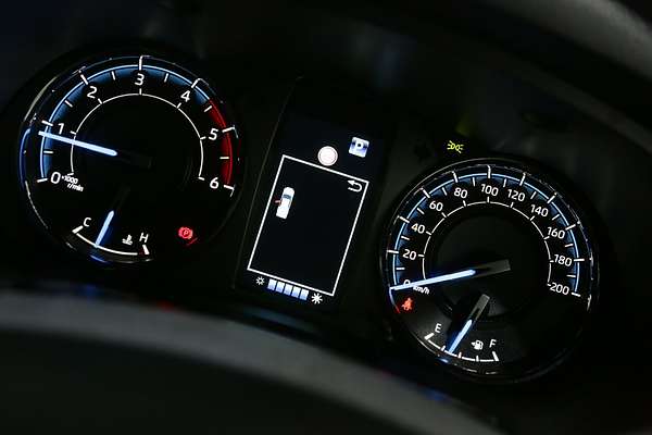 2025 Toyota Hilux Rogue 48V GUN126R 4X4