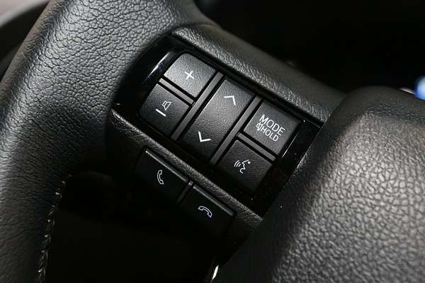 2025 Toyota Hilux Rogue 48V GUN126R 4X4