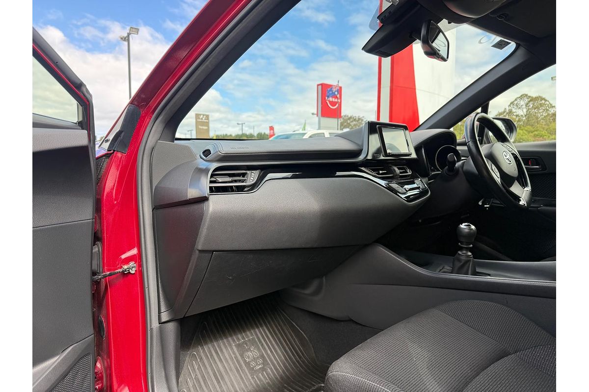 2019 Toyota C-HR NGX10R