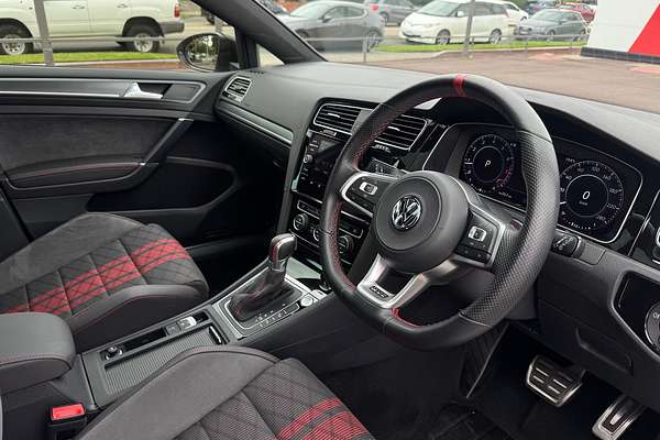 2020 Volkswagen Golf GTI TCR 7.5