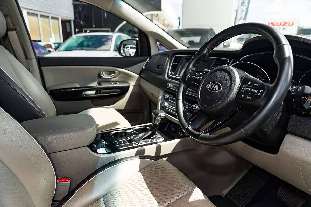 2018 Kia Carnival SLi YP