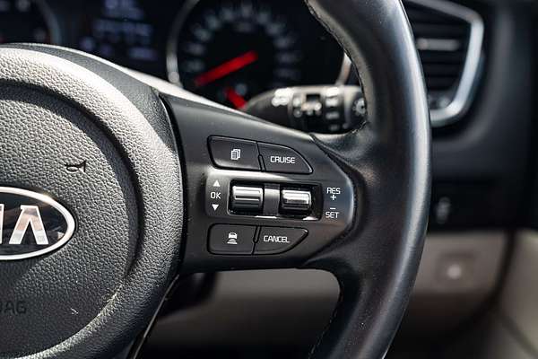 2018 Kia Carnival SLi YP