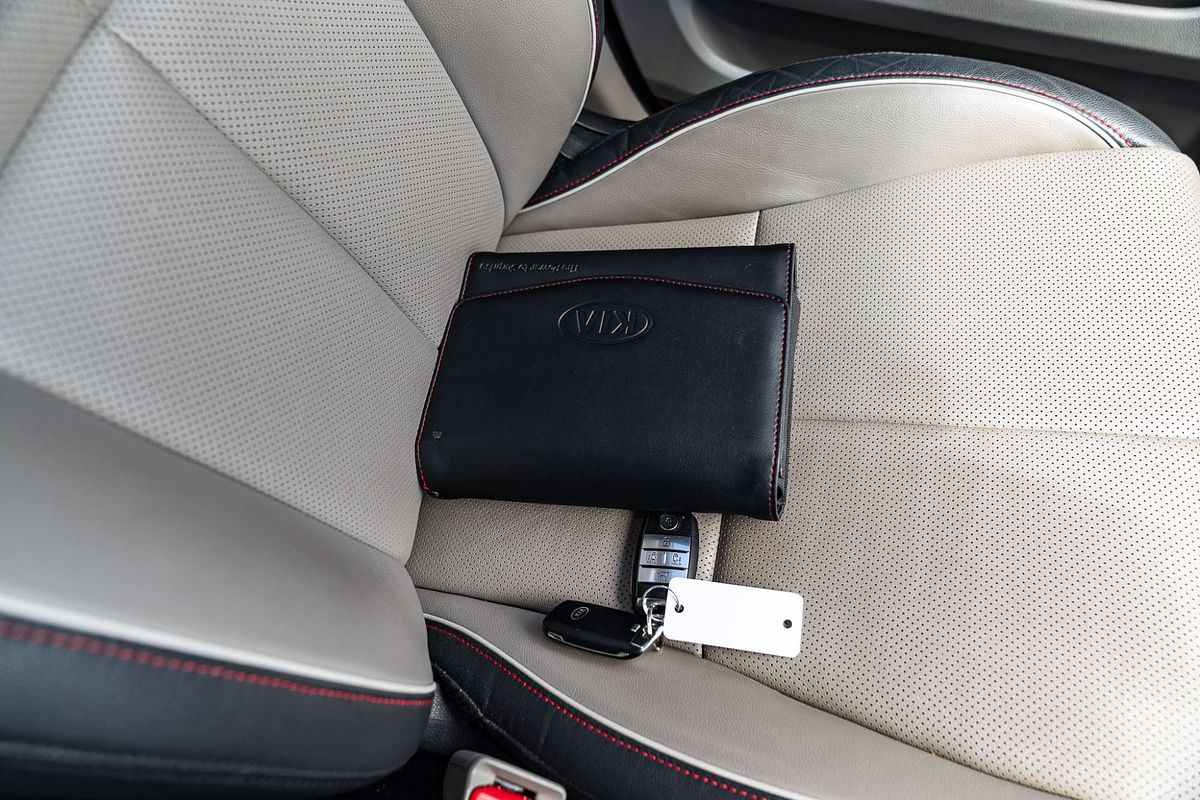 2018 Kia Carnival SLi YP