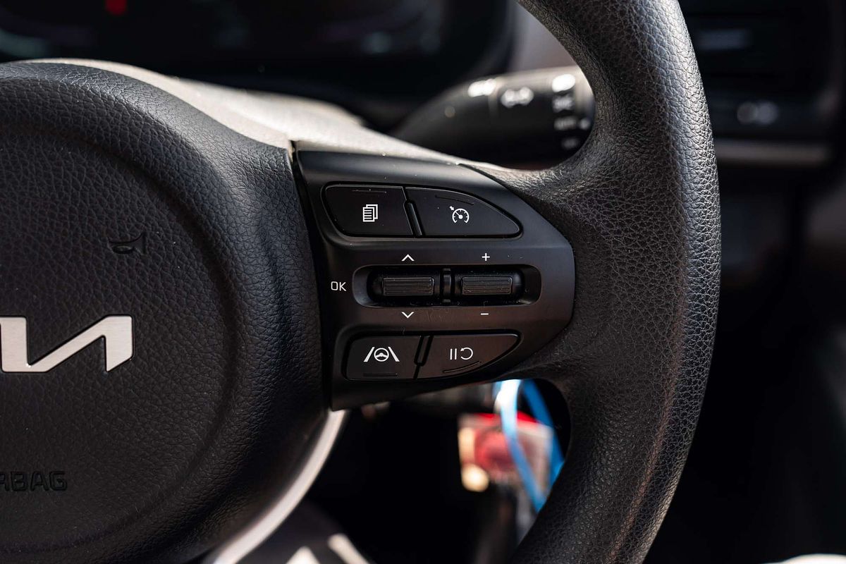 2024 Kia Stonic S YB