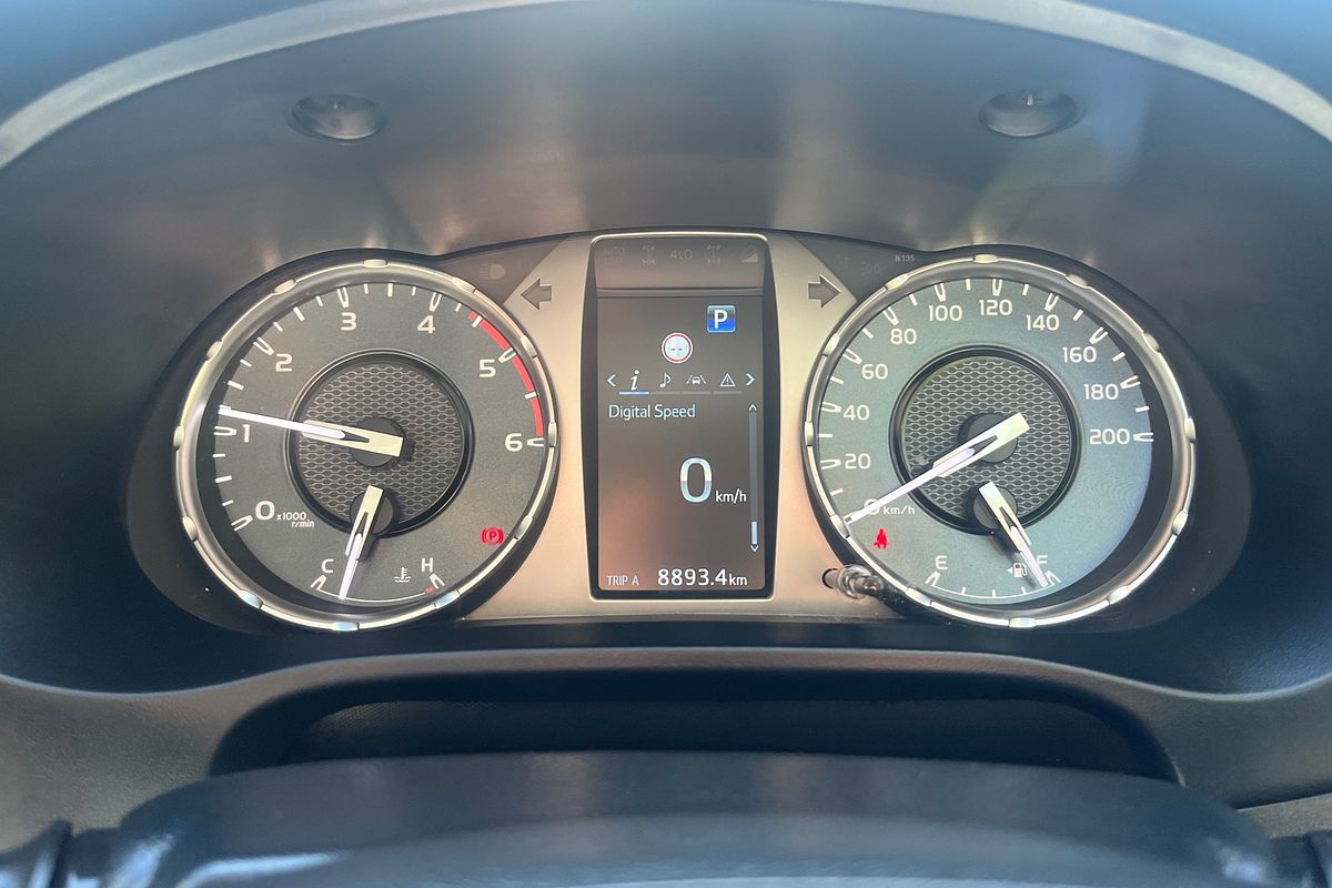 2024 Toyota Hilux SR GUN126R 4X4