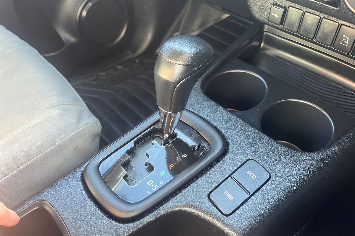 2024 Toyota Hilux SR GUN126R 4X4