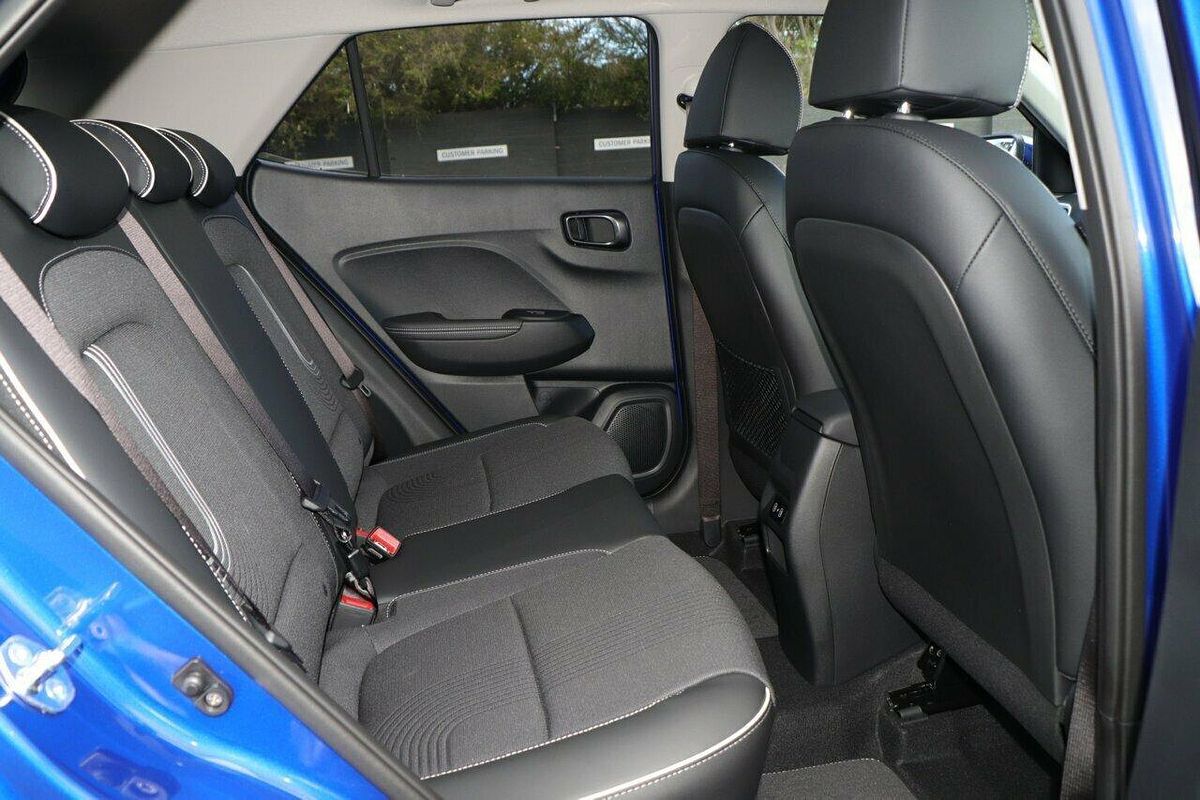 2025 Hyundai Venue Elite QX.V5