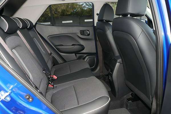 2025 Hyundai Venue Elite QX.V5