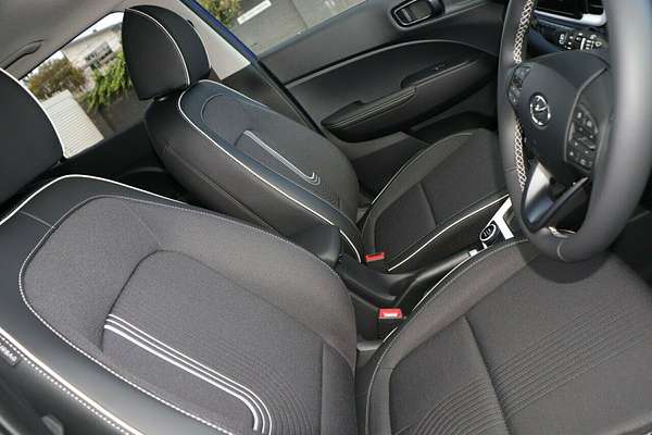 2025 Hyundai Venue Elite QX.V5