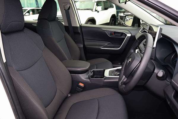 2025 Toyota RAV4 GX AXAH54R