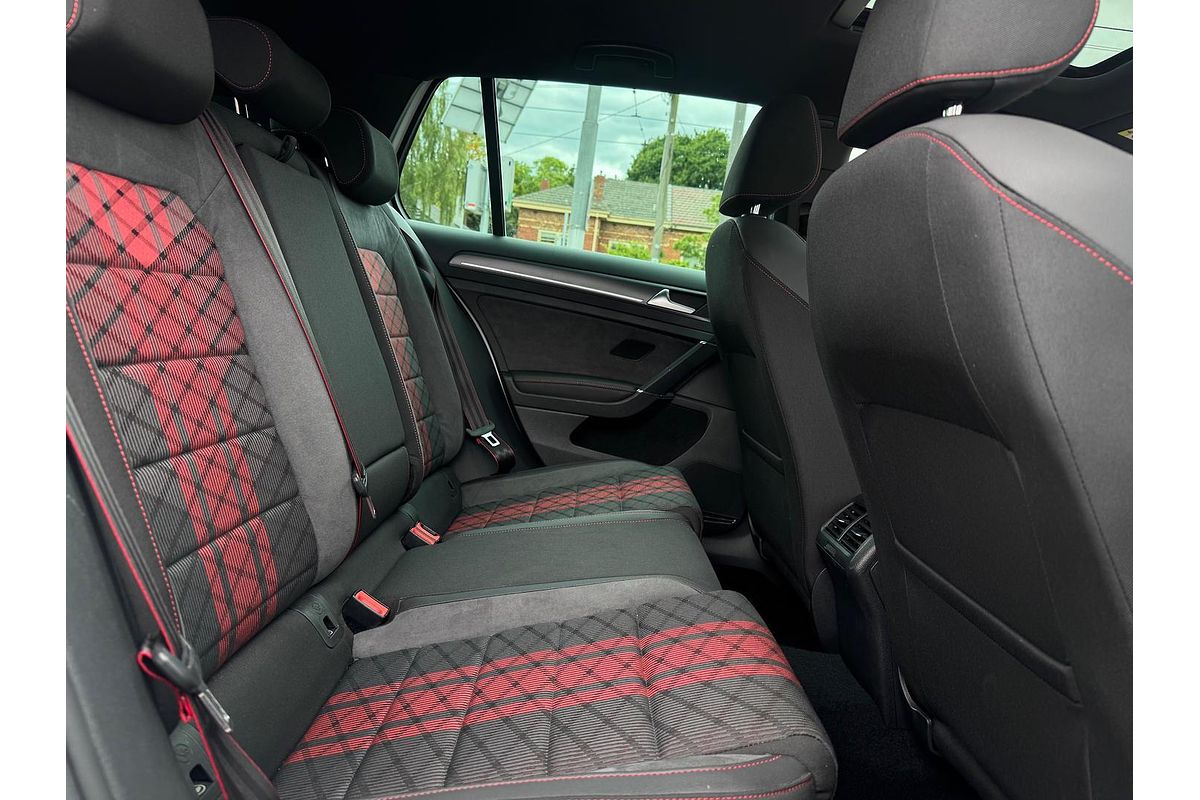 2020 Volkswagen Golf GTI TCR 7.5