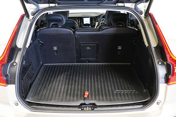 2021 Volvo XC60 T5 Inscription