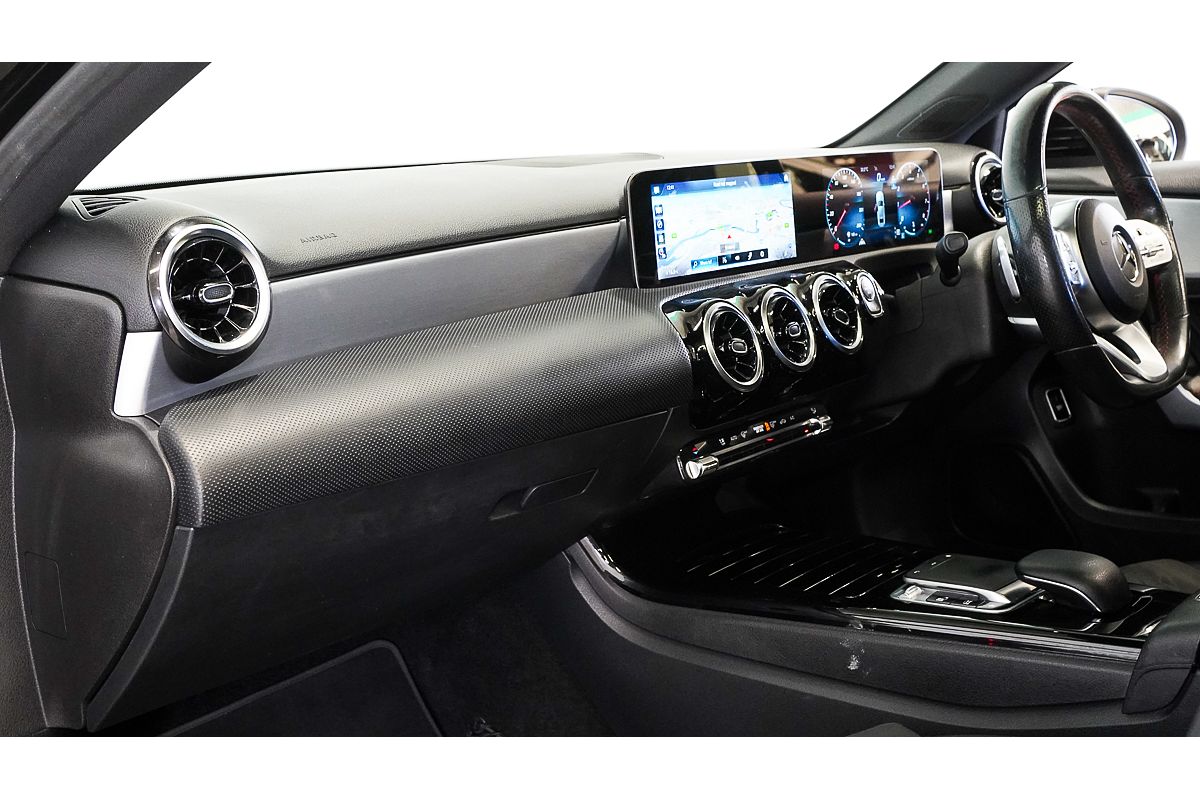 2019 Mercedes-Benz A-Class A180 V177