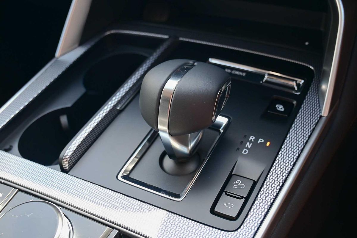 2025 Mazda CX-80 P50e Touring KL