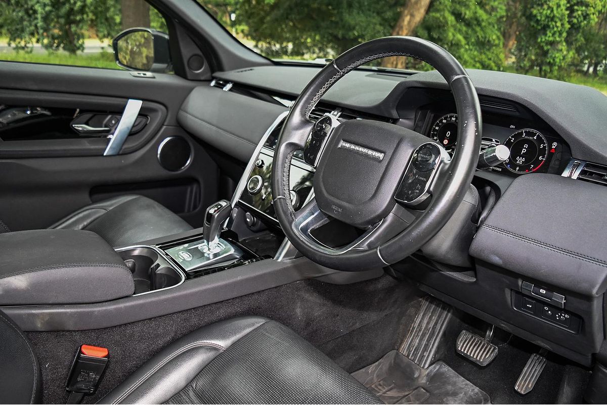 2020 Land Rover Discovery Sport P200 S L550