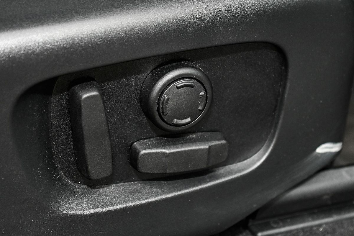 2020 Land Rover Discovery Sport P200 S L550