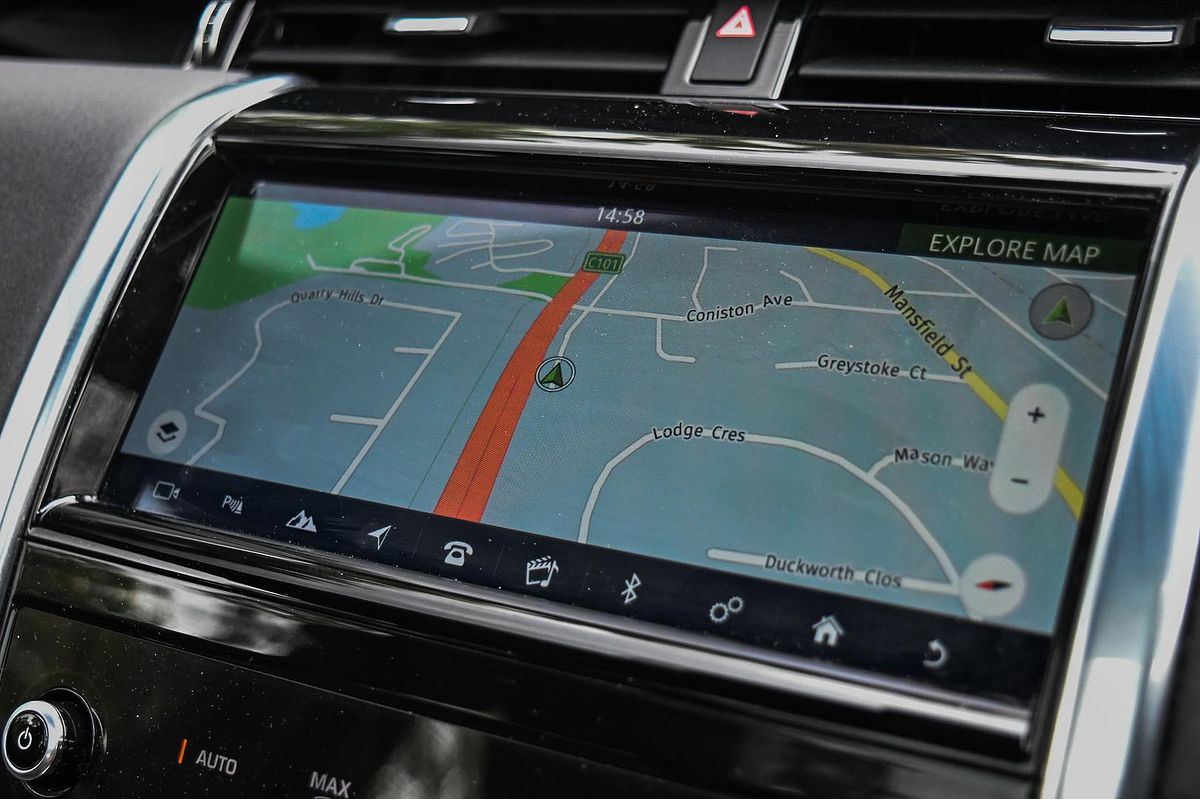 2020 Land Rover Discovery Sport P200 S L550