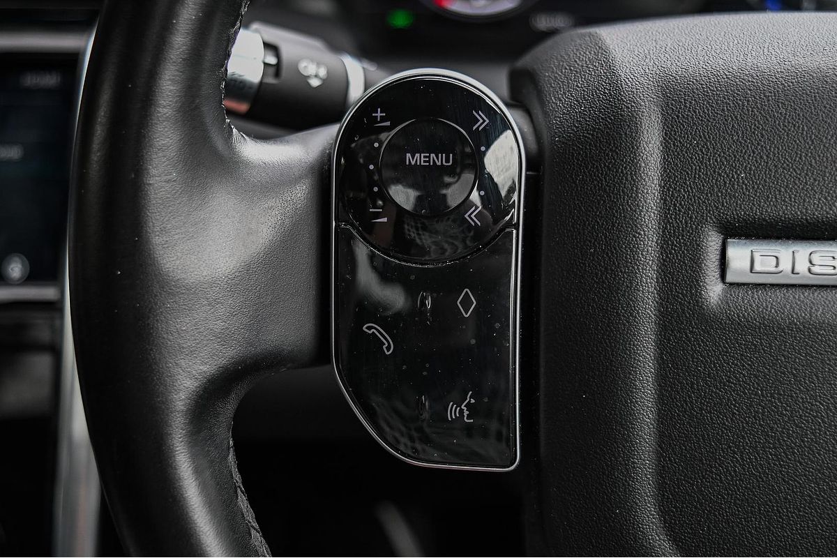 2020 Land Rover Discovery Sport P200 S L550