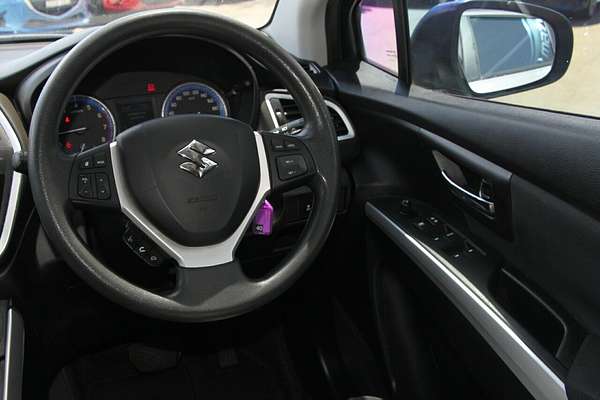 2015 Suzuki S-Cross GL JY