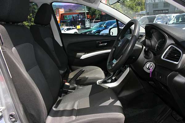 2015 Suzuki S-Cross GL JY