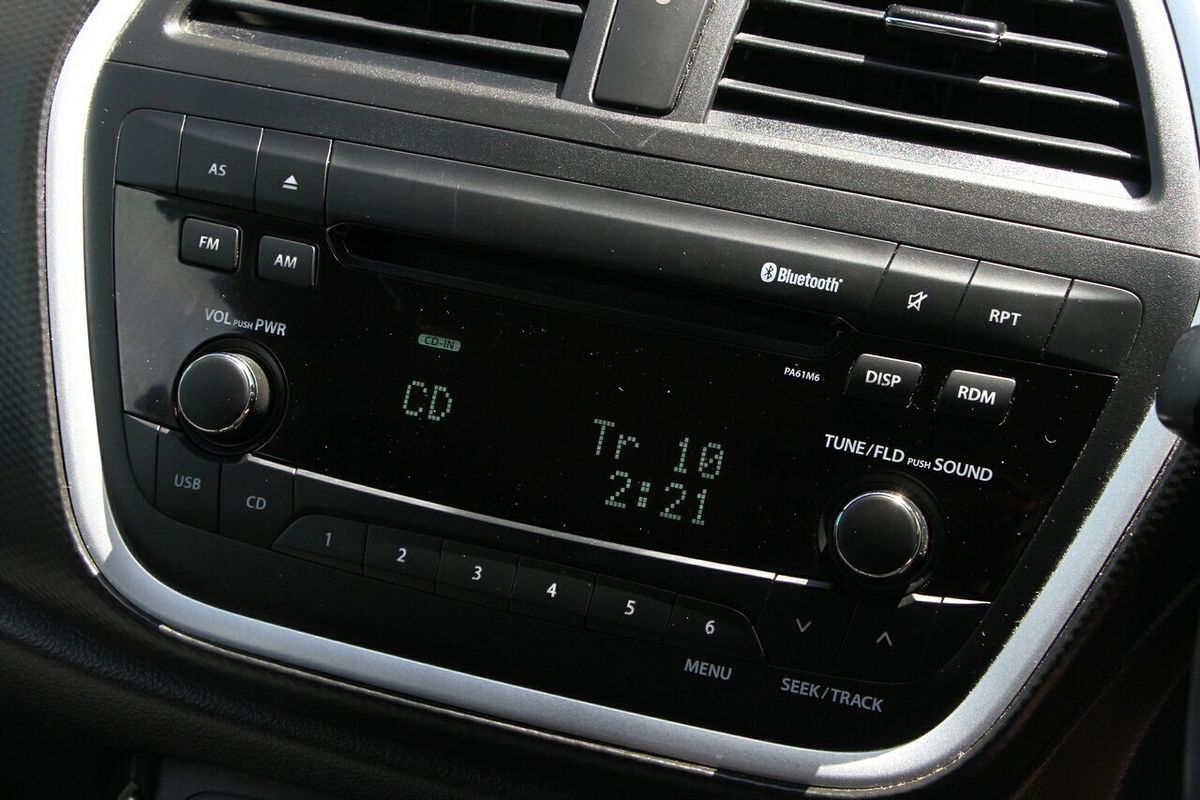 2015 Suzuki S-Cross GL JY