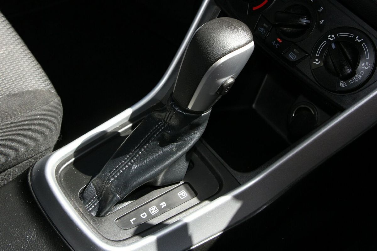 2015 Suzuki S-Cross GL JY