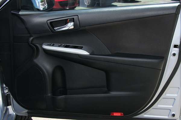 2016 Toyota Camry Atara S ASV50R