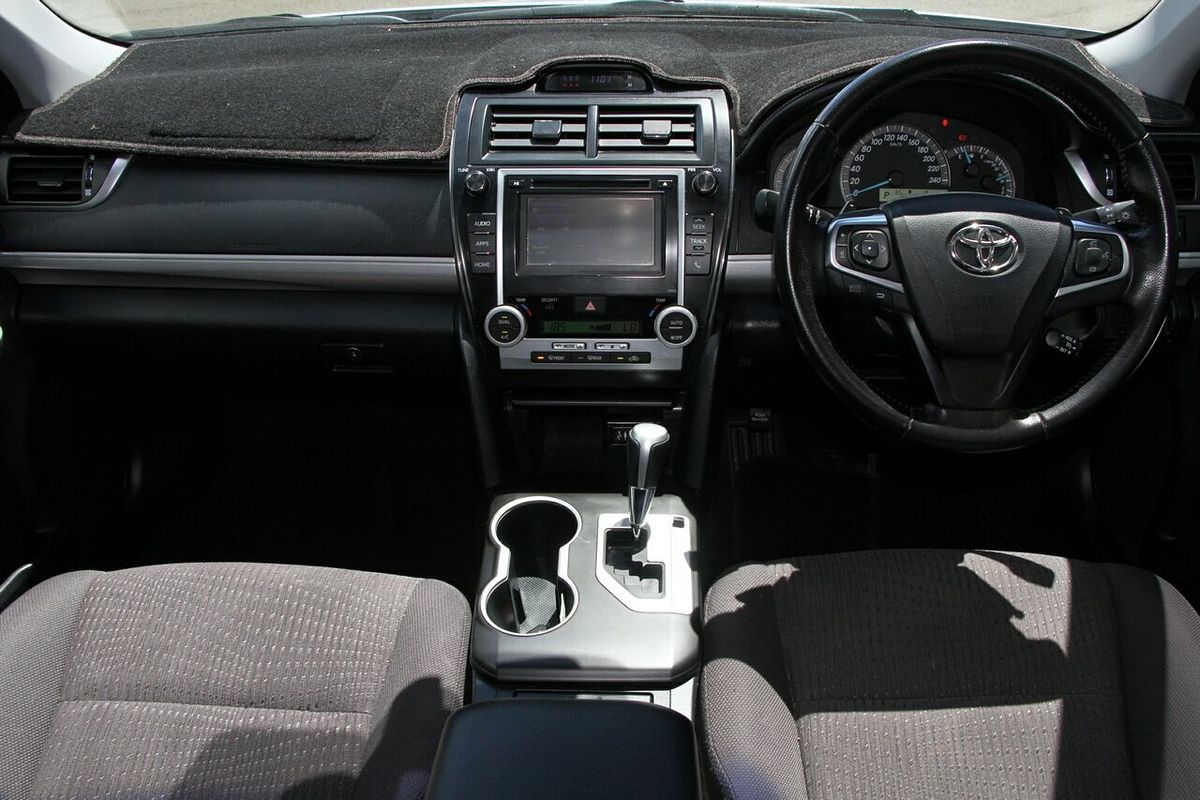 2016 Toyota Camry Atara S ASV50R