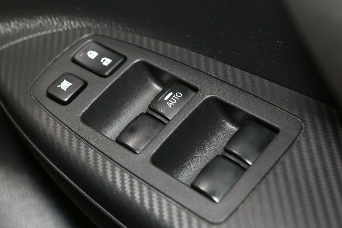 2019 Mitsubishi Eclipse Cross ES YA