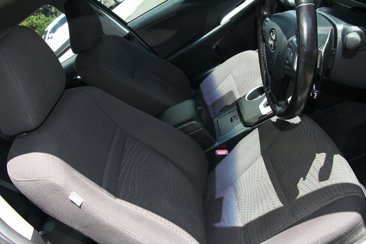 2016 Toyota Camry Atara S ASV50R