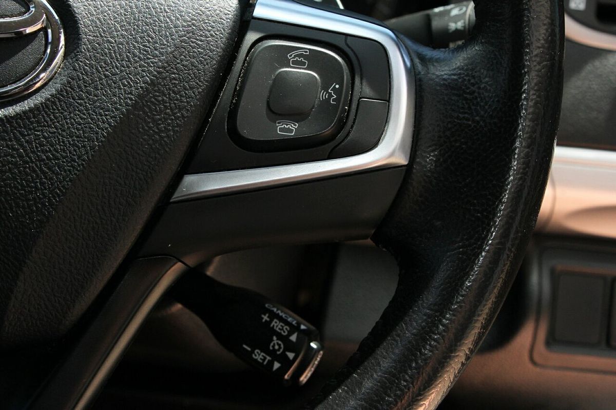 2016 Toyota Camry Atara S ASV50R