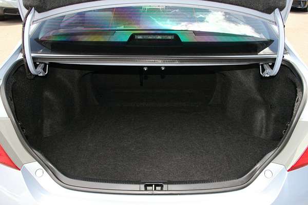 2016 Toyota Camry Atara S ASV50R