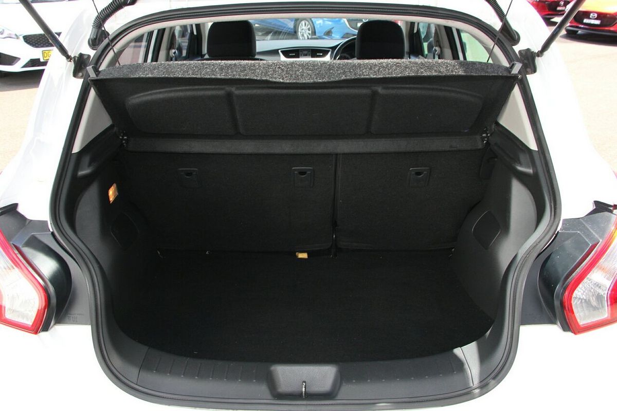 2016 Nissan Pulsar ST-L C12 Series 2