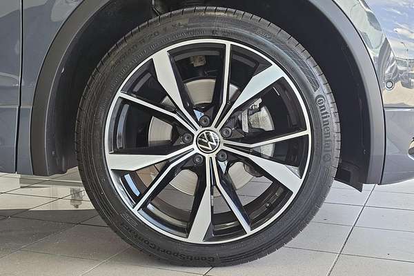 2022 Volkswagen Tiguan 162TSI R-Line 5N