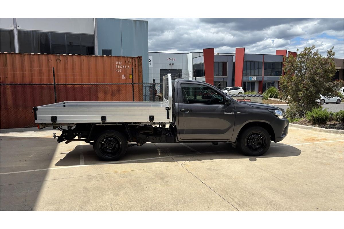 2022 Toyota Hilux Workmate TGN121R 4x2