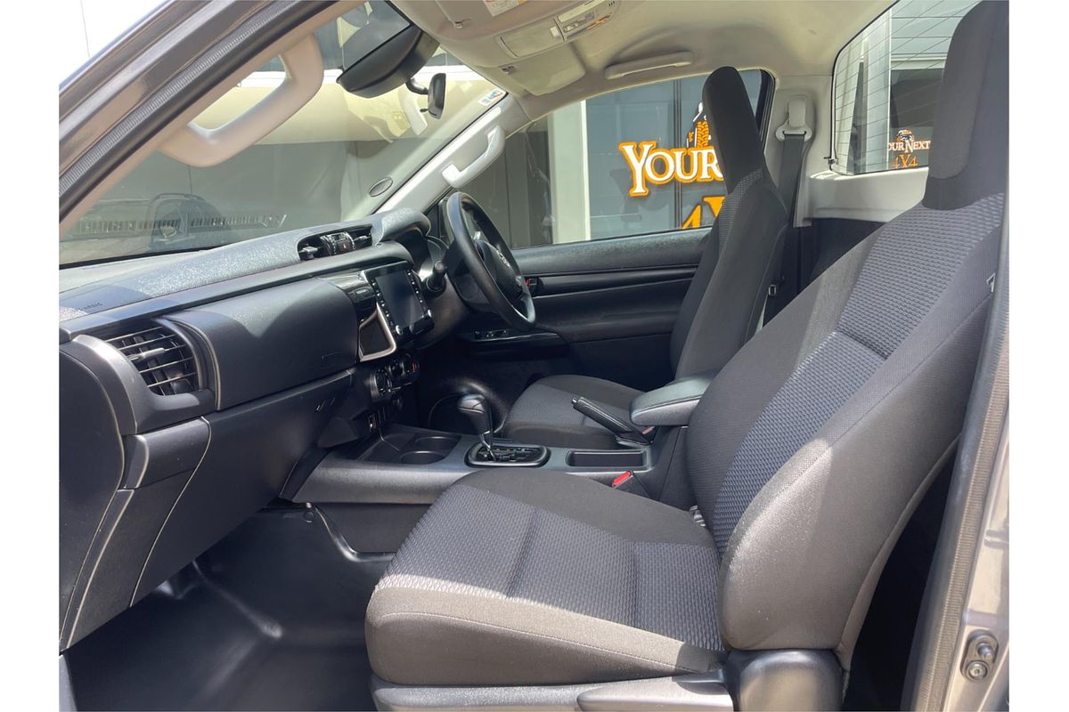 2022 Toyota Hilux Workmate TGN121R 4x2