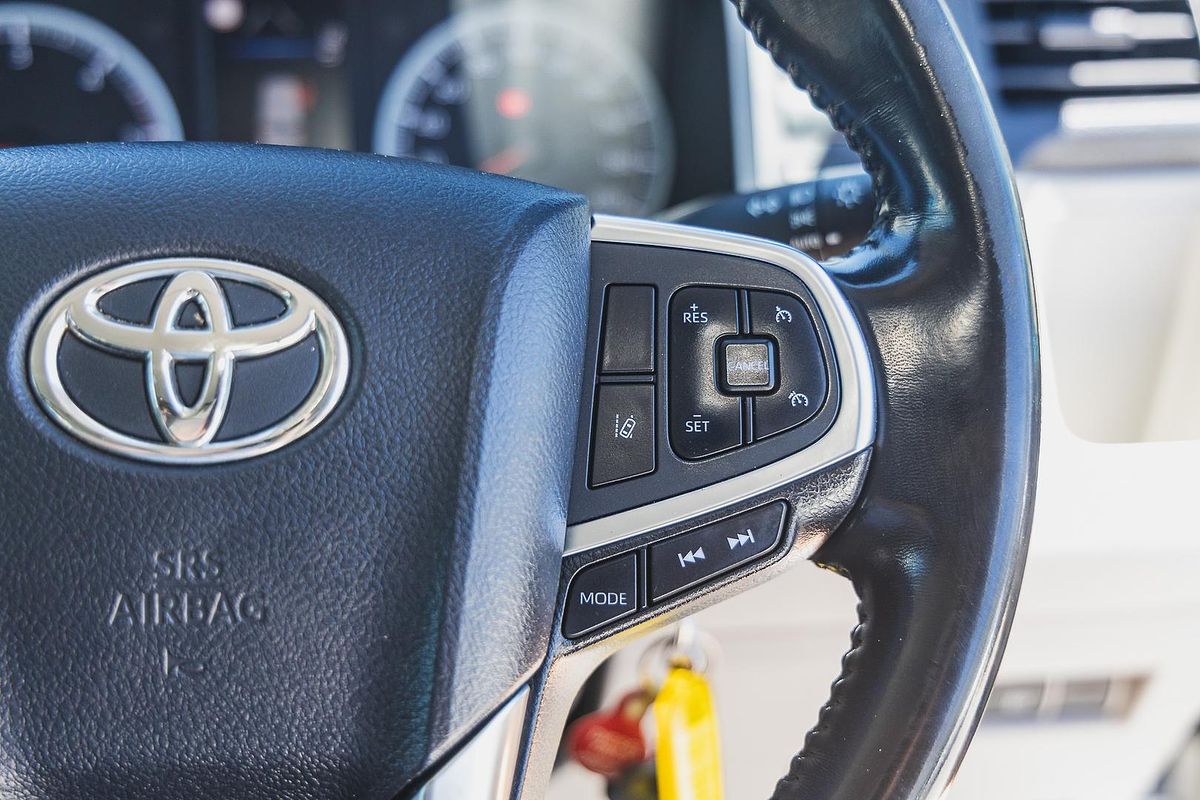 2020 Toyota Hiace GDH300R LWB