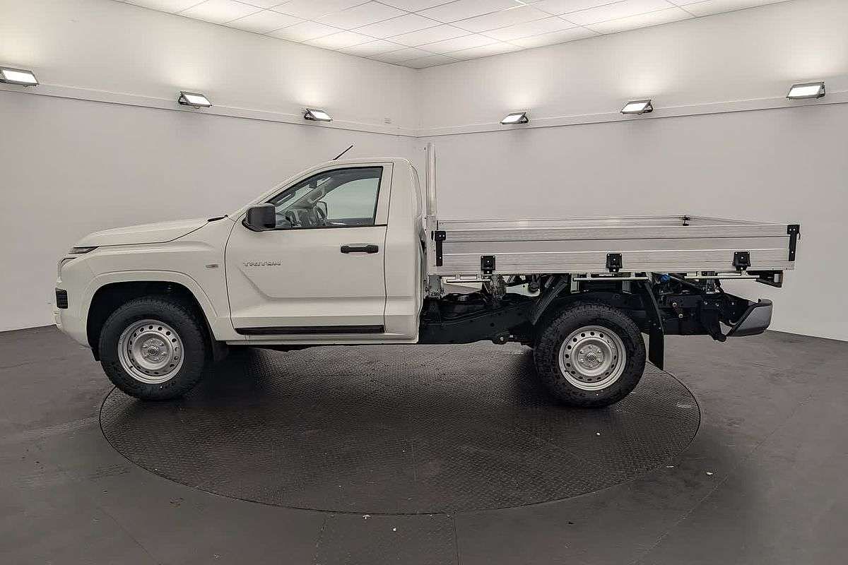 2025 Mitsubishi Triton GLX MV 4X4