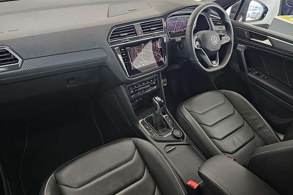 2022 Volkswagen Tiguan 162TSI R-Line 5N