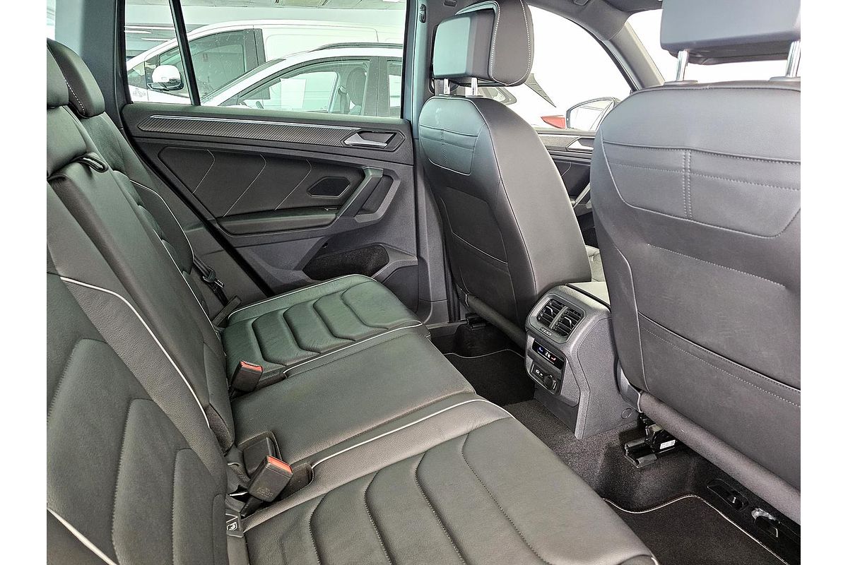 2022 Volkswagen Tiguan 162TSI R-Line 5N