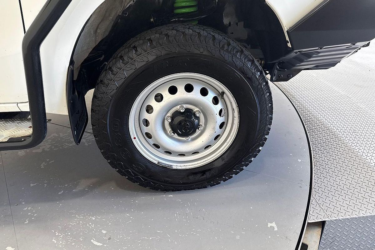 2020 Toyota Hilux SR GUN126R 4X4