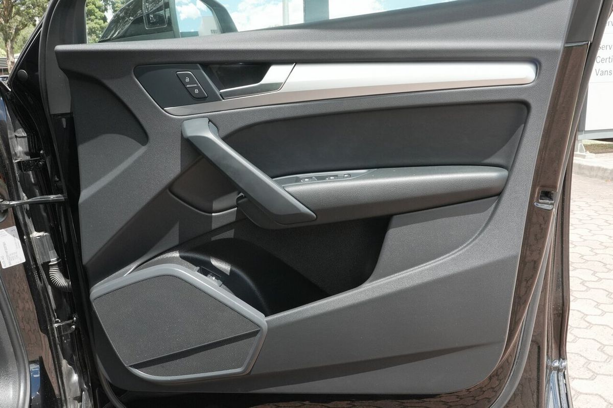 2023 Audi Q5 35 TDI FY