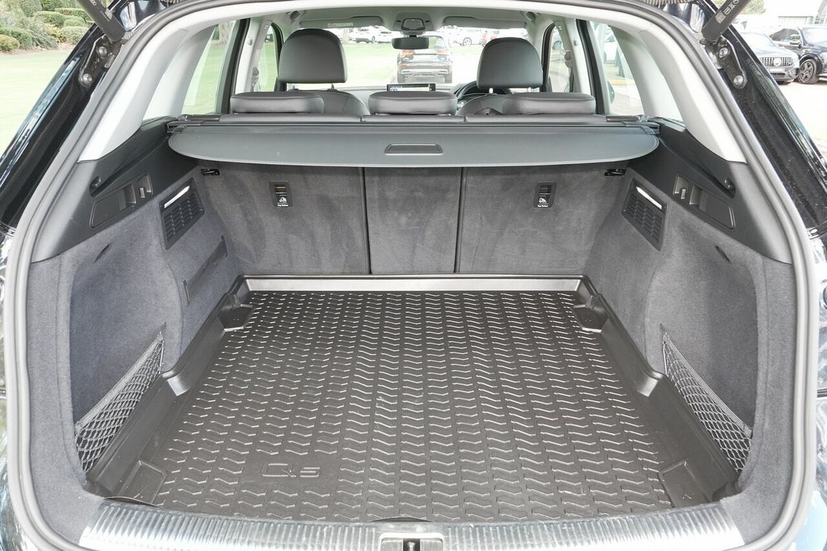 2023 Audi Q5 35 TDI FY