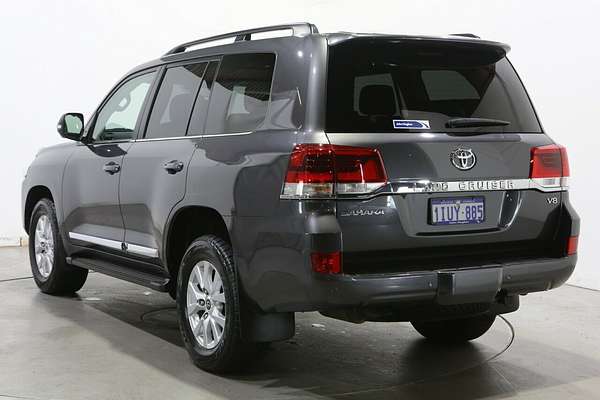 2020 Toyota Landcruiser Sahara VDJ200R